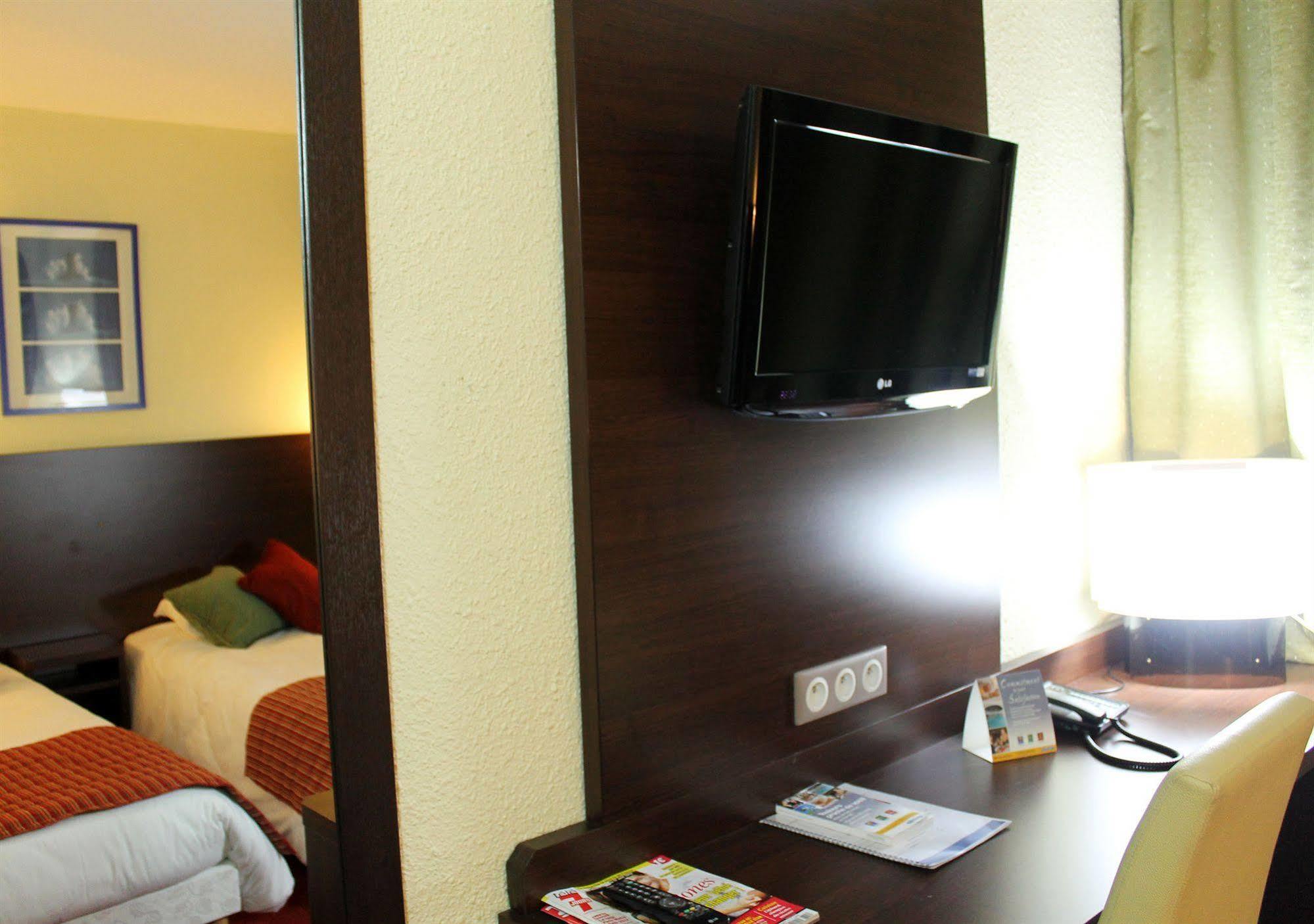 The Originals City, Hotel Paris Sud, Orly-Draveil Eksteriør billede